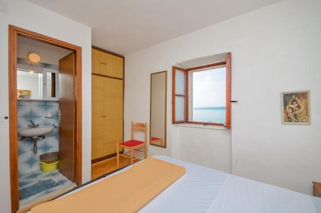 Apartments With A Parking Space Brela, Makarska - 11552 Oda fotoğraf